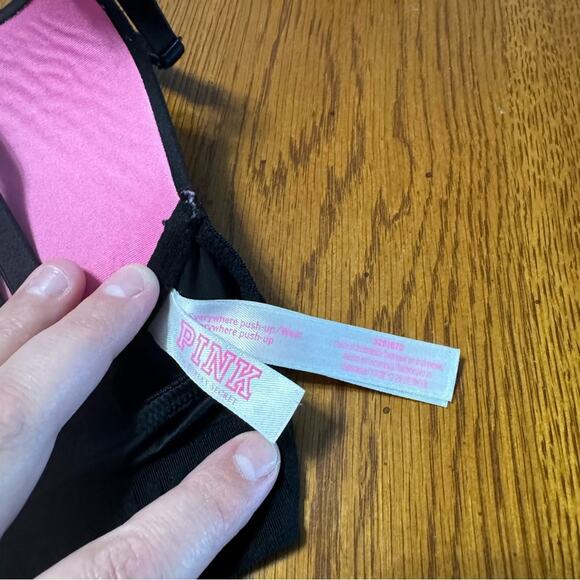 PINK Victoria’s Secret Black Wear Everywhere Push Up Bra Size 32B w/ Underwire - Picture 7 of 11